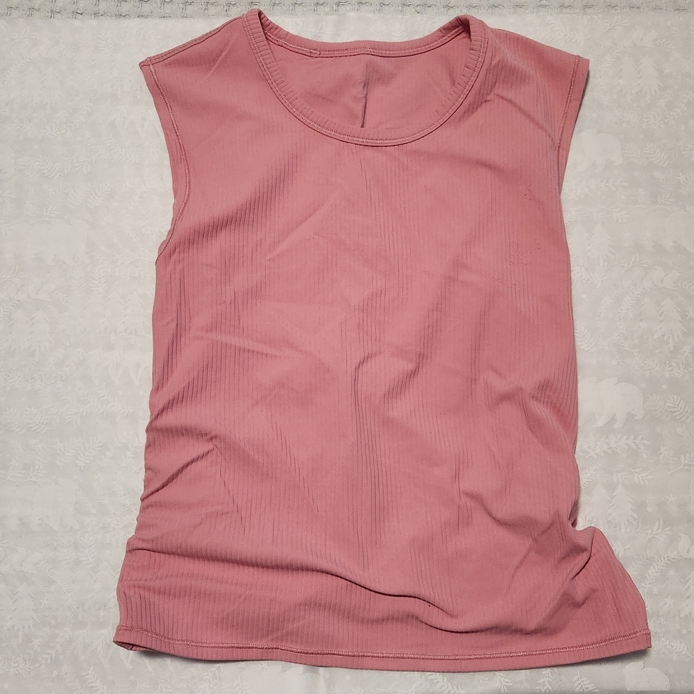 💕Lululemon Pink Sports Tank Top Ribbed Small